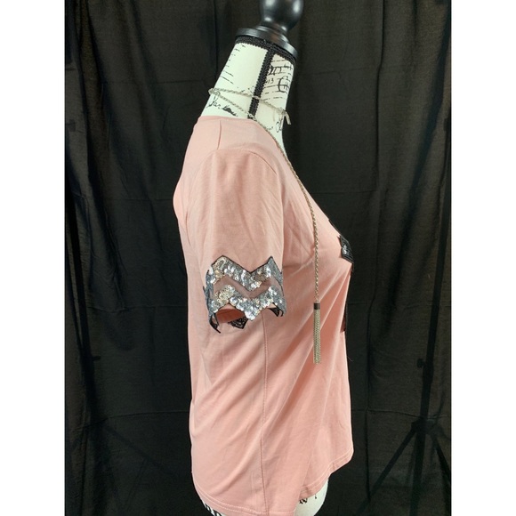 Pink Sequin  Eye Design Shirt - Picture 5 of 5